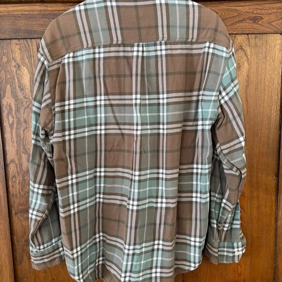 Gap Flannel Button Down Shirt - Picture 2 of 2